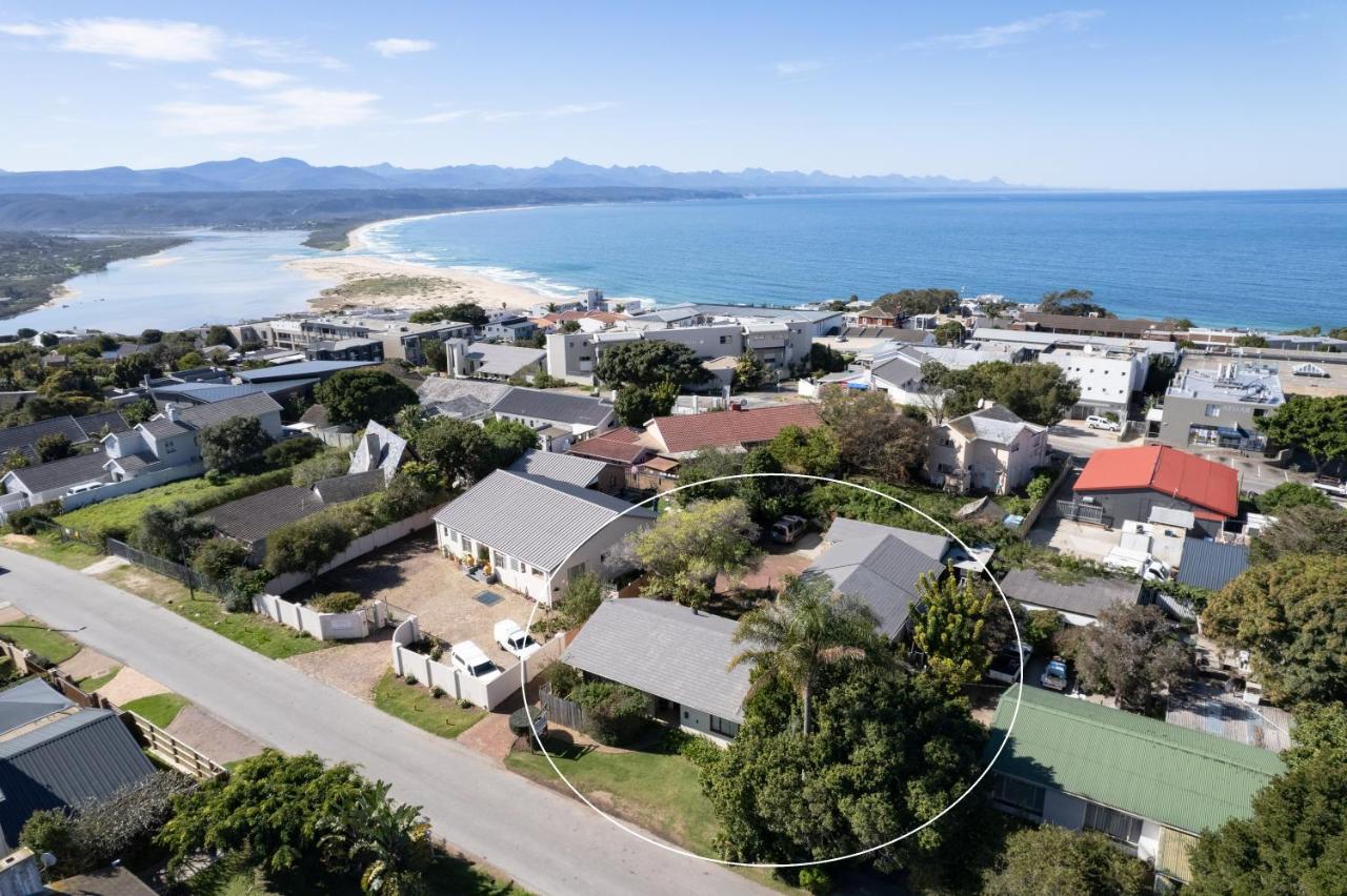 Nothando Backpackers Lodge Plettenberg Bay Exterior photo